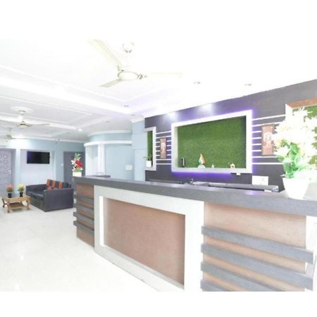 Day S Inn Luxury Stay Near Care Hospital In Budget Friendly Price Best Seller Bhubaneswar Bagian luar foto
