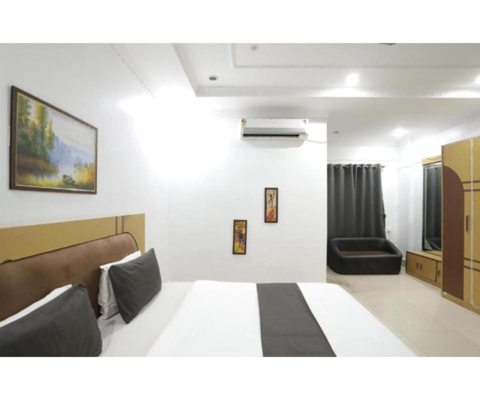 Day S Inn Luxury Stay Near Care Hospital In Budget Friendly Price Best Seller Bhubaneswar Bagian luar foto