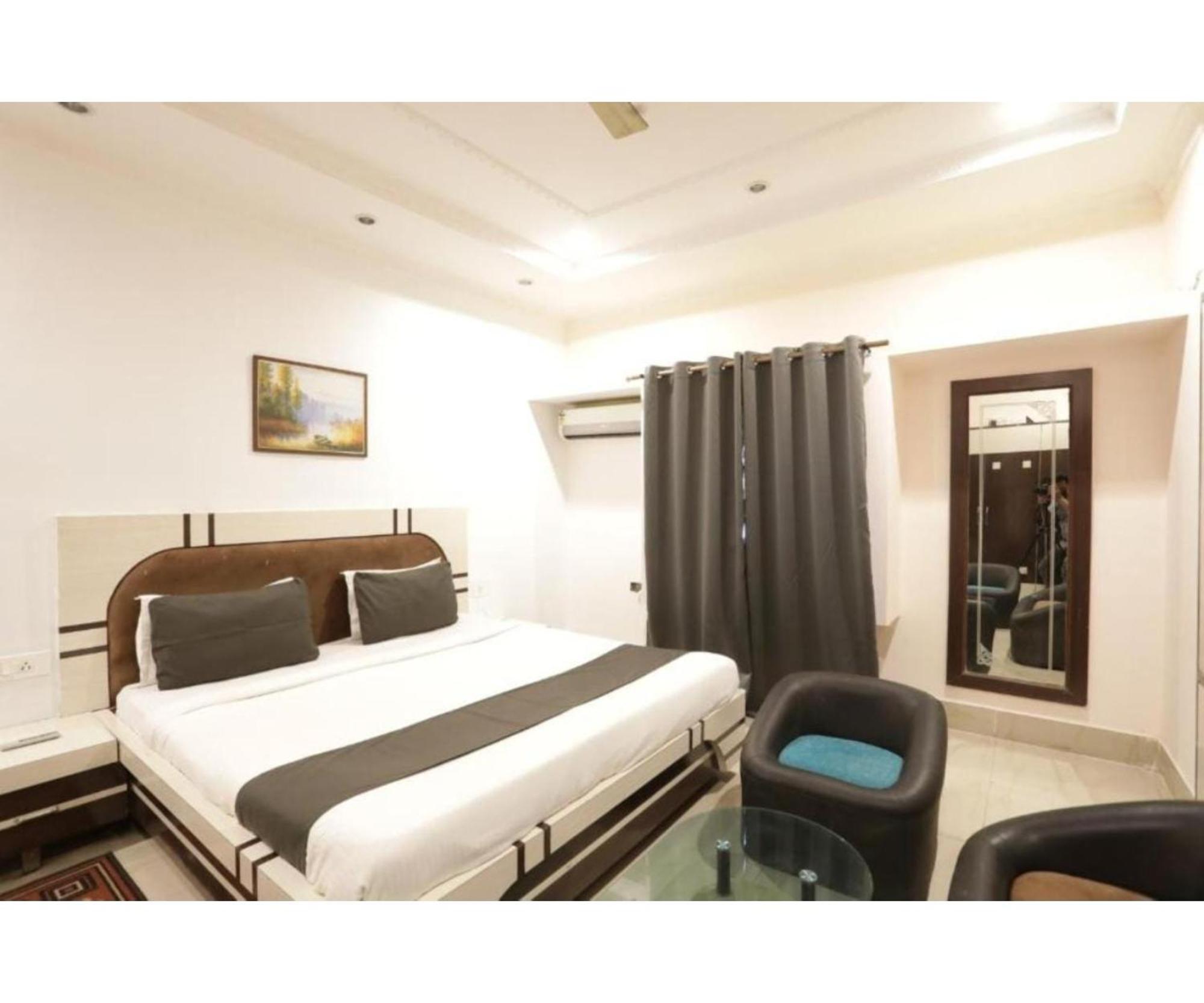 Day S Inn Luxury Stay Near Care Hospital In Budget Friendly Price Best Seller Bhubaneswar Bagian luar foto