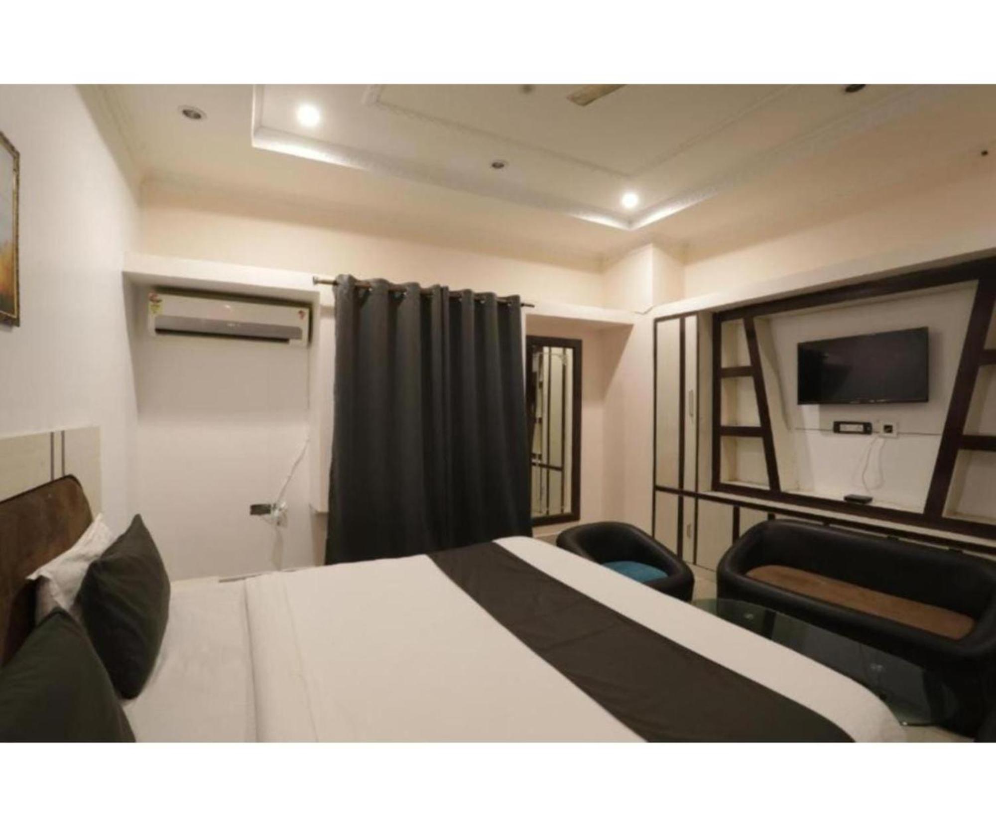 Day S Inn Luxury Stay Near Care Hospital In Budget Friendly Price Best Seller Bhubaneswar Bagian luar foto