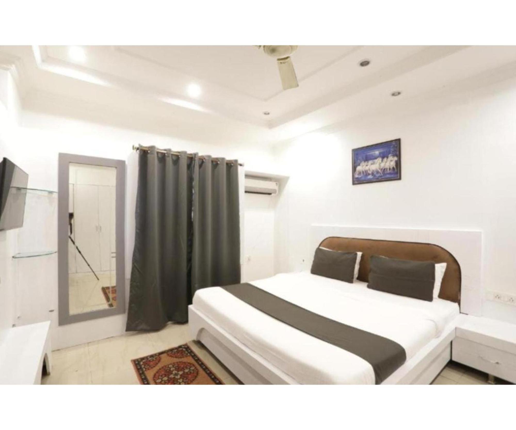 Day S Inn Luxury Stay Near Care Hospital In Budget Friendly Price Best Seller Bhubaneswar Bagian luar foto