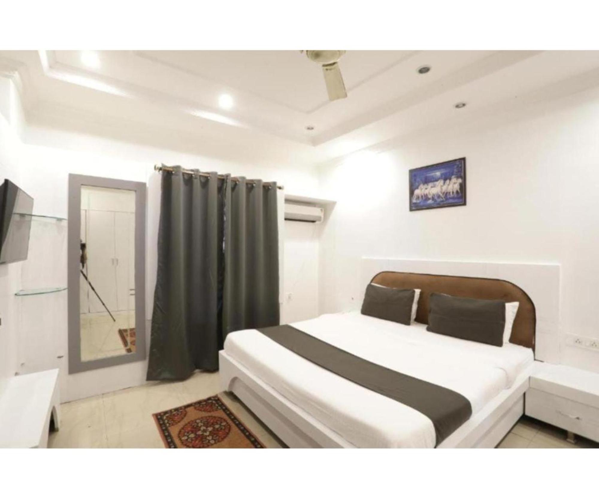 Day S Inn Luxury Stay Near Care Hospital In Budget Friendly Price Best Seller Bhubaneswar Bagian luar foto